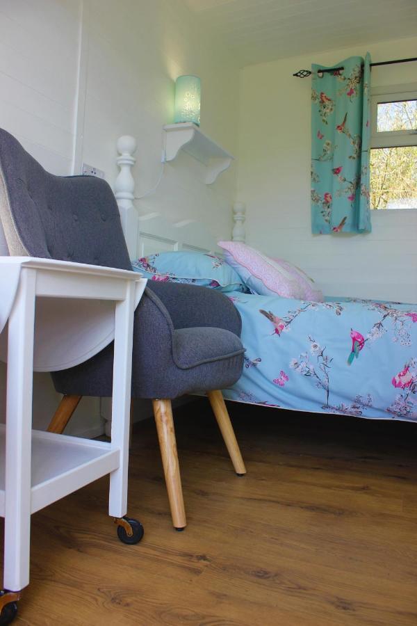 Hopgarden Glamping Luxury Shepherds Huts Wadhurst Exteriör bild