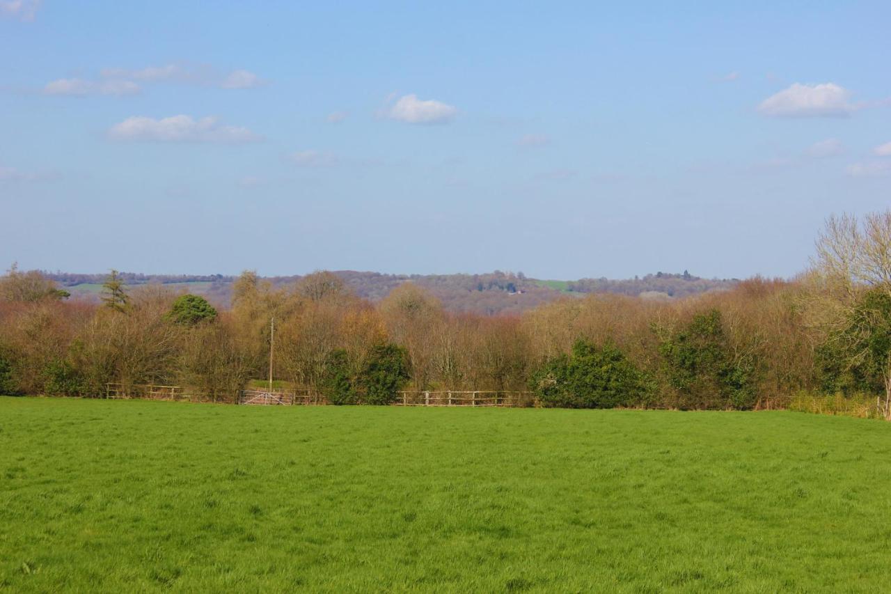 Hopgarden Glamping Luxury Shepherds Huts Wadhurst Exteriör bild